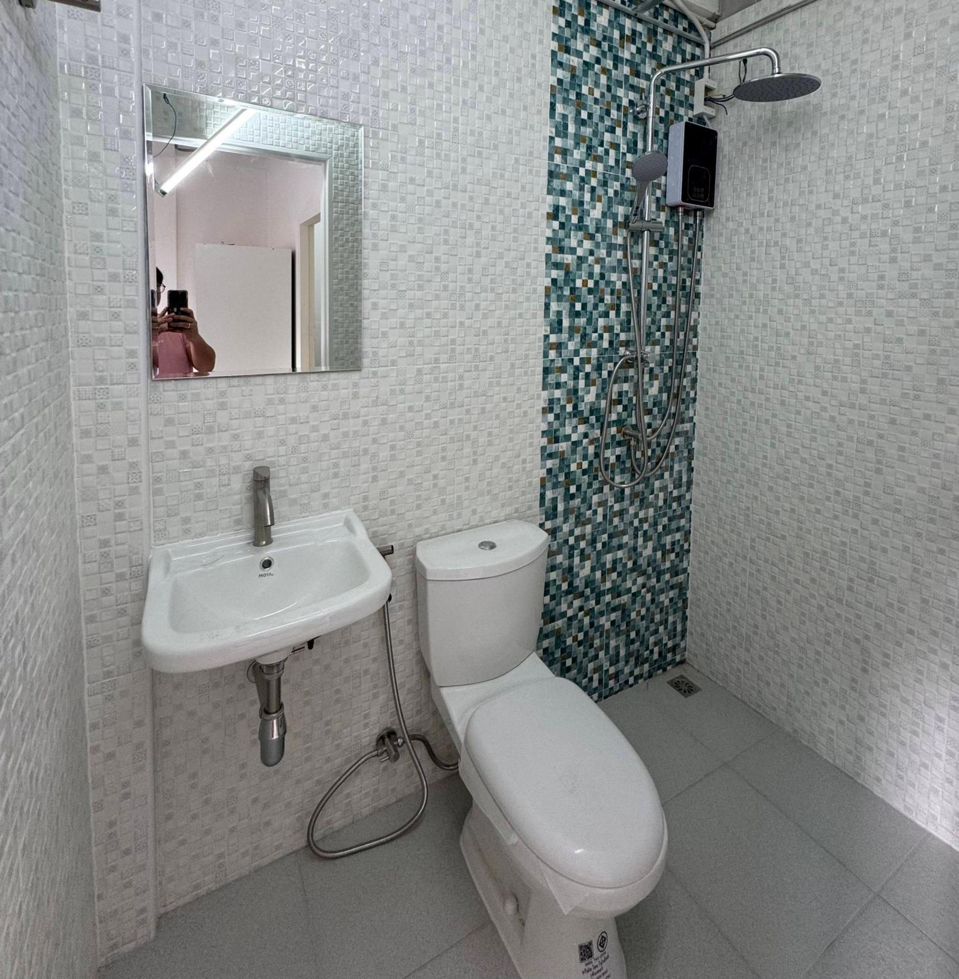 Twenty Two Place Hostel - Sukhumvit 22 Bangkok Buitenkant foto