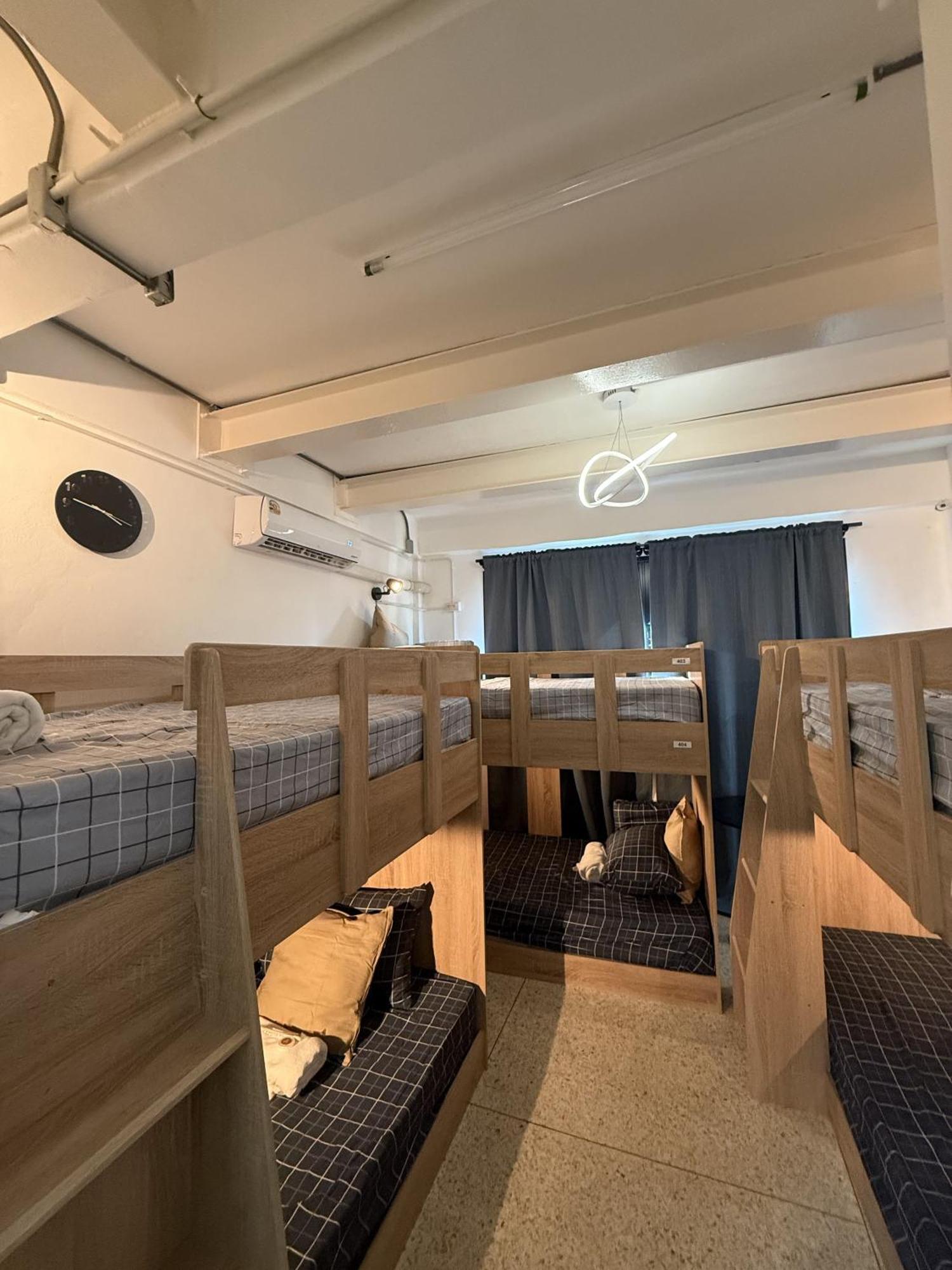 Twenty Two Place Hostel - Sukhumvit 22 Bangkok Buitenkant foto